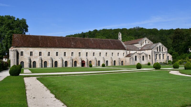 L’Abbaye Fontenay Kirche